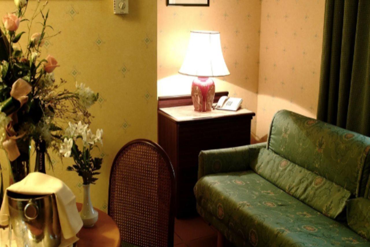 Hotel Leonardo Da Vinci Sassari Eksteriør billede