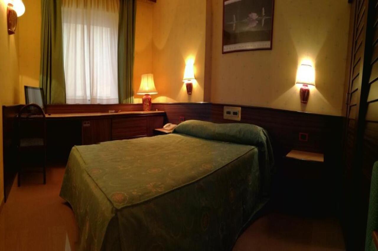 Hotel Leonardo Da Vinci Sassari Eksteriør billede