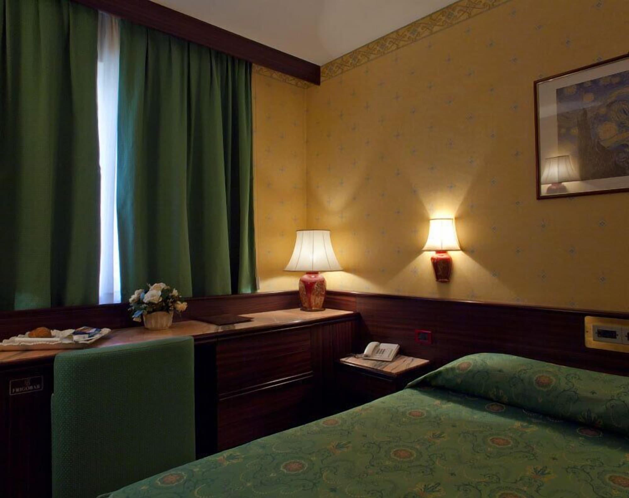 Hotel Leonardo Da Vinci Sassari Eksteriør billede