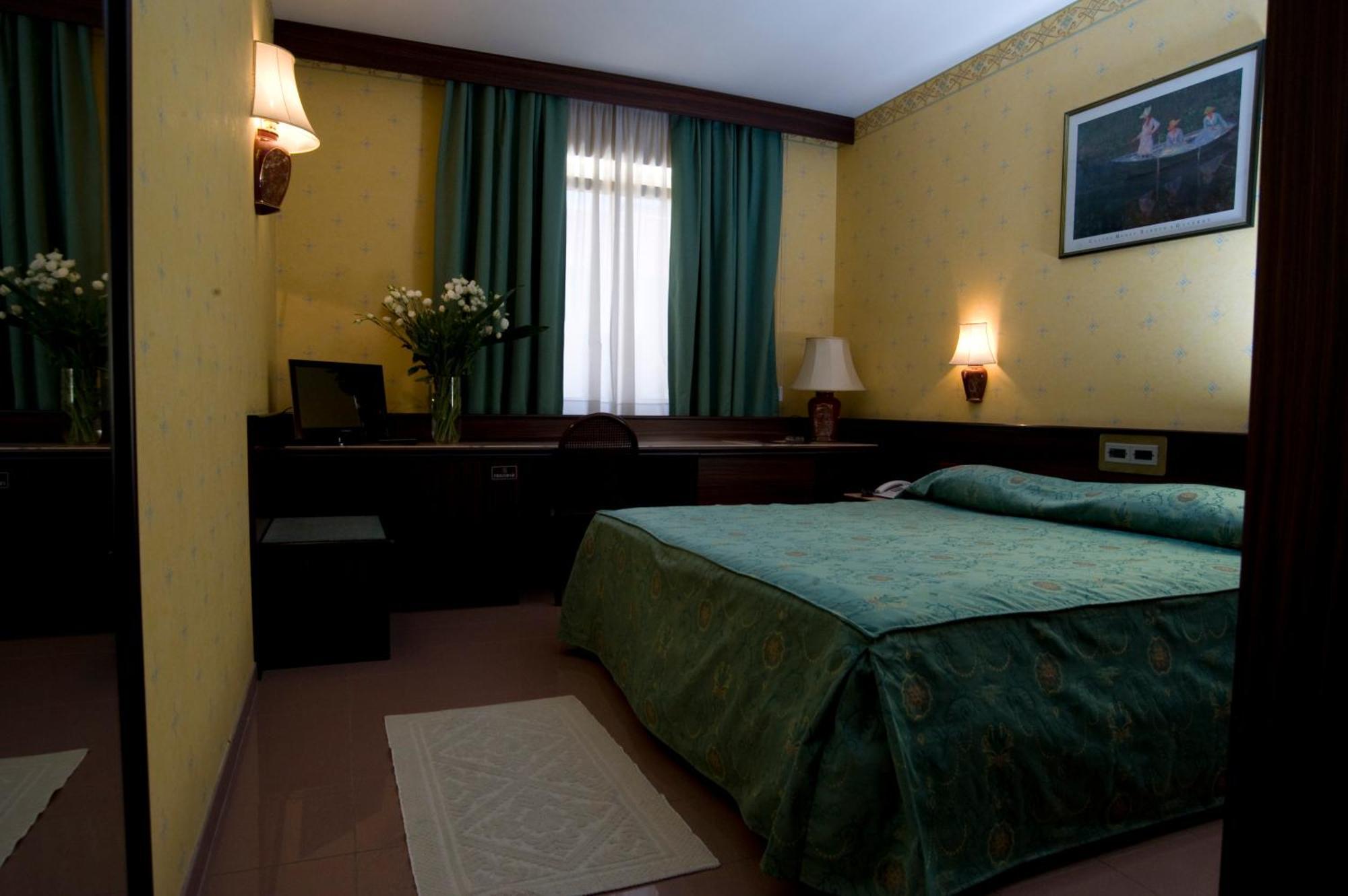 Hotel Leonardo Da Vinci Sassari Eksteriør billede
