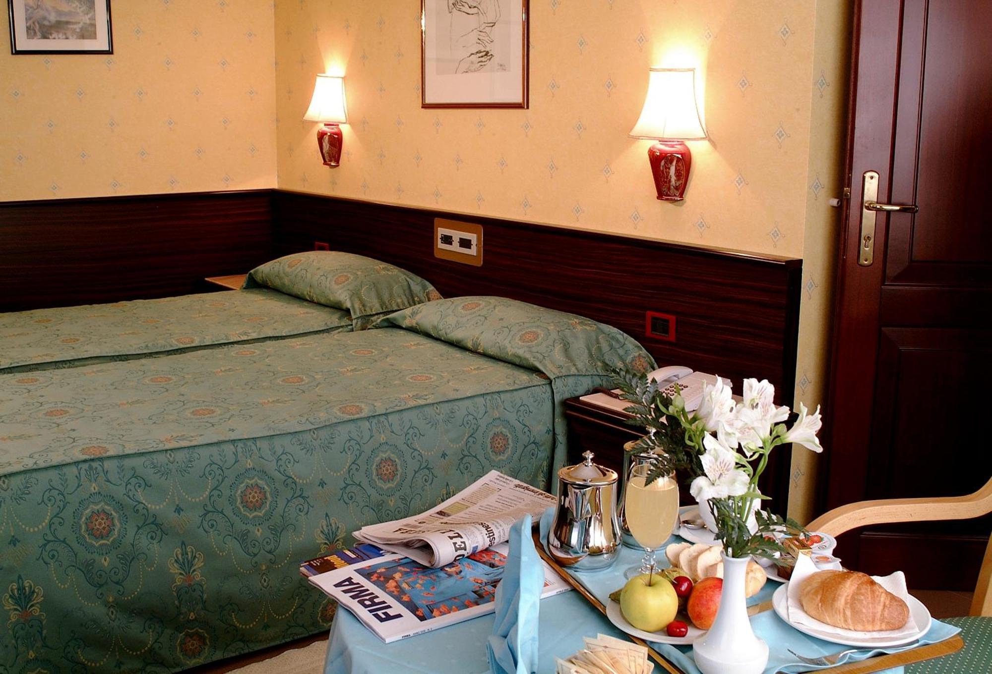 Hotel Leonardo Da Vinci Sassari Eksteriør billede