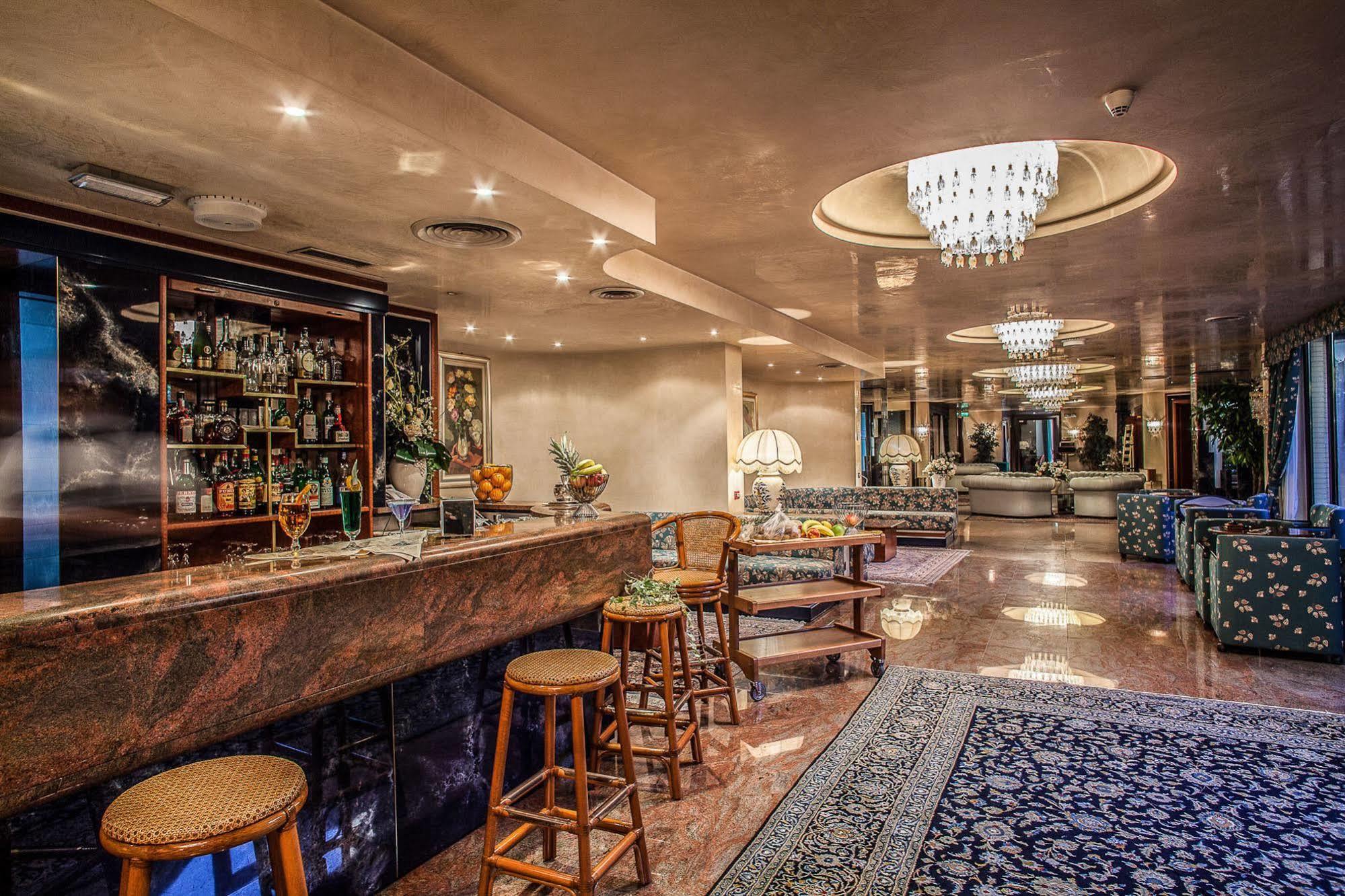 Hotel Leonardo Da Vinci Sassari Eksteriør billede